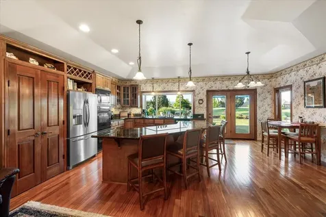 956 Street Andrews Way Eagle Point OR 97524