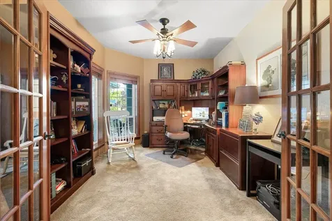 956 Street Andrews Way Eagle Point OR 97524