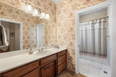 956 Street Andrews Way Eagle Point OR 97524