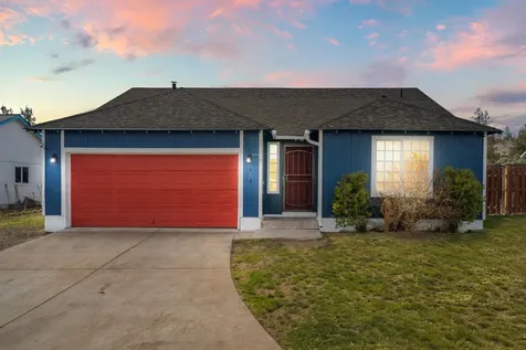 668 SW Cedar Hill Drive Madras OR 97741