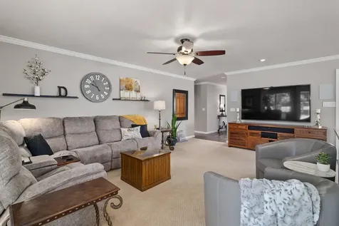 2392 Brighton Circle Medford OR 97504