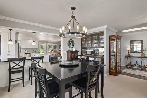 2392 Brighton Circle Medford OR 97504