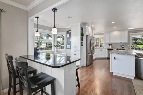 2392 Brighton Circle Medford OR 97504