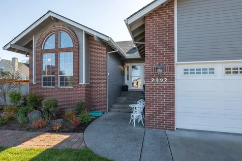 2392 Brighton Circle Medford OR 97504