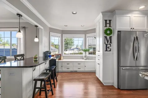 2392 Brighton Circle Medford OR 97504
