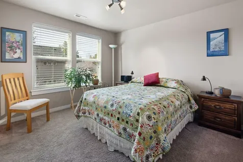 910 N Hindeman Street Sisters OR 97759