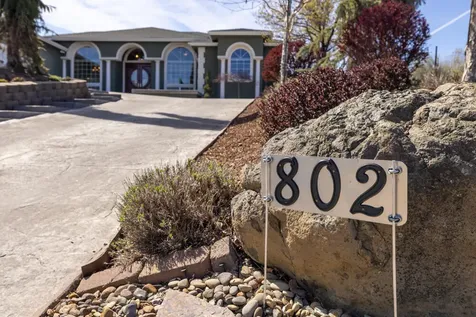 802 Hogue Drive Klamath Falls OR 97601