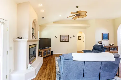 475 Robert Trent Jones Boulevard Eagle Point OR 97524