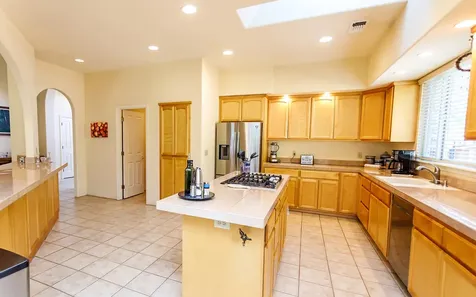 475 Robert Trent Jones Boulevard Eagle Point OR 97524