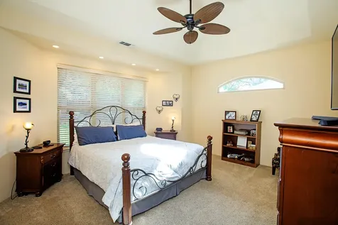 475 Robert Trent Jones Boulevard Eagle Point OR 97524