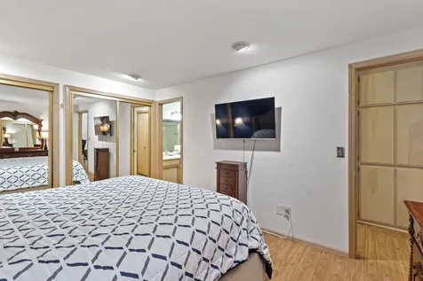 654 Golden Lane Medford OR 97504