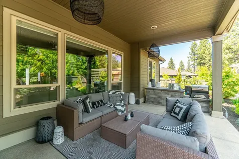 60864 SW Headwaters Loop Bend OR 97702