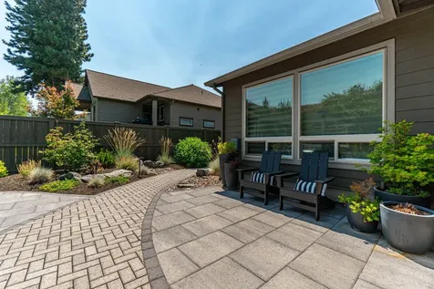 60864 SW Headwaters Loop Bend OR 97702