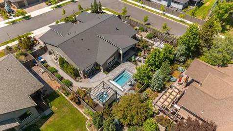 60864 SW Headwaters Loop Bend OR 97702