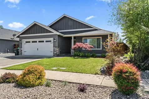 2209 Esther Lane Grants Pass OR 97527