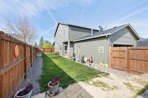 2272 College Way Medford OR 97504
