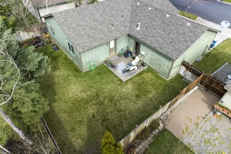 2200 NW Elm Avenue Redmond OR 97756