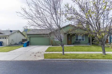 2200 NW Elm Avenue Redmond OR 97756