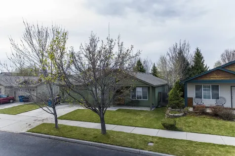 2200 NW Elm Avenue Redmond OR 97756