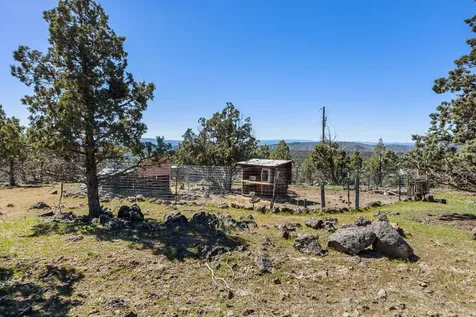 11680 SE Davis Loop Prineville OR 97754