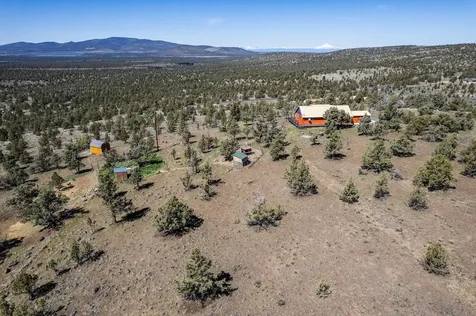 11680 SE Davis Loop Prineville OR 97754