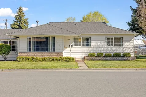 1309 SW Kalama Avenue Redmond OR 97756