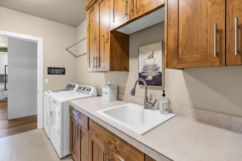 998 Trail Creek Drive Redmond OR 97756