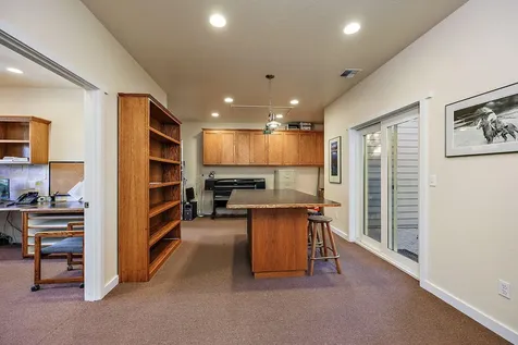 260 N 3rd Street Jacksonville OR 97530