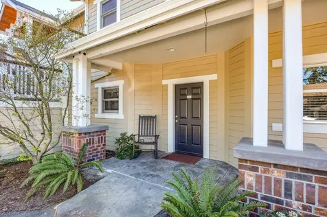 260 N 3rd Street Jacksonville OR 97530