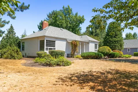 2715 Sunnyview Road NE Salem OR 97301