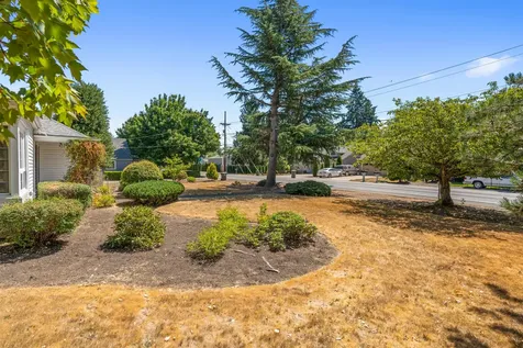 2715 Sunnyview Road NE Salem OR 97301