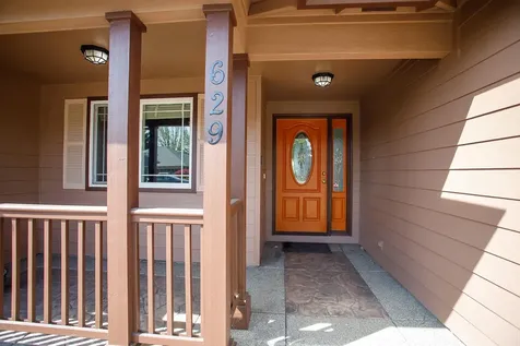 629 Cedarwood Drive Eagle Point OR 97524