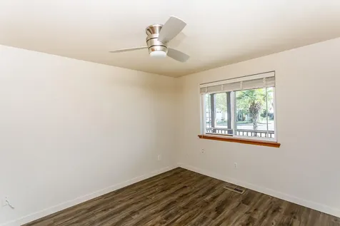 629 Cedarwood Drive Eagle Point OR 97524