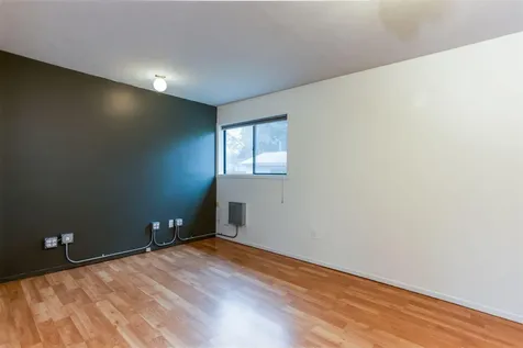 1705 NE 6th Street Bend OR 97701