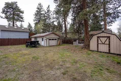 1705 NE 6th Street Bend OR 97701