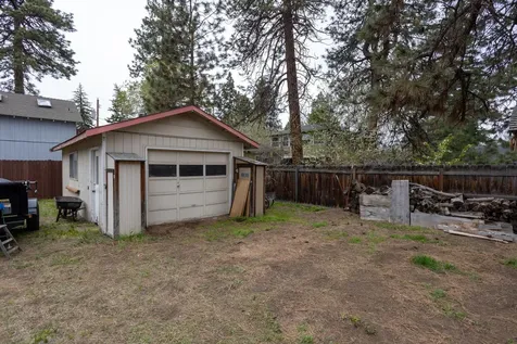 1705 NE 6th Street Bend OR 97701