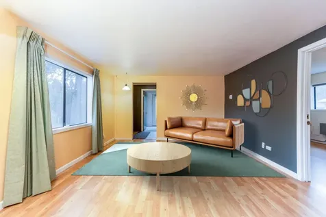 1705 NE 6th Street Bend OR 97701