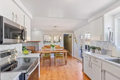 200 Hudspeth Lane Shady Cove OR 97539