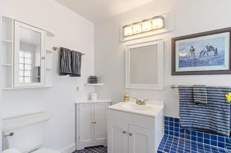 200 Hudspeth Lane Shady Cove OR 97539