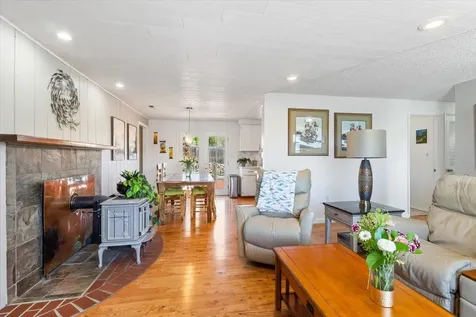200 Hudspeth Lane Shady Cove OR 97539