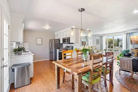 200 Hudspeth Lane Shady Cove OR 97539