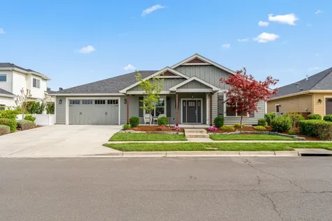 409 Stone Pointe Drive Central Point OR 97502