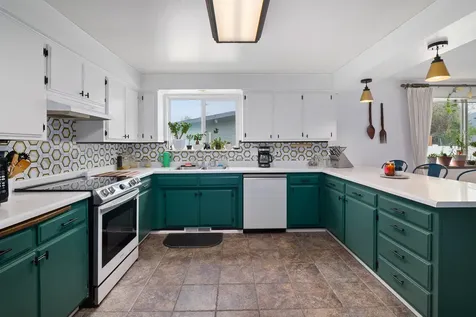 1735 Parkdale Drive Grants Pass OR 97527