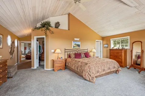 11047 SW Red Cloud Road Powell Butte OR 97753