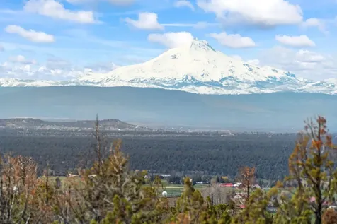 11047 SW Red Cloud Road Powell Butte OR 97753