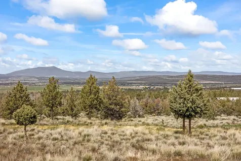 11047 SW Red Cloud Road Powell Butte OR 97753