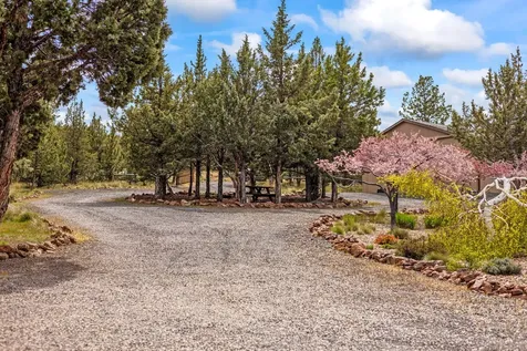 11047 SW Red Cloud Road Powell Butte OR 97753