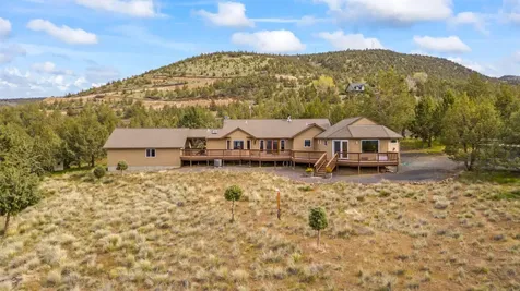 11047 SW Red Cloud Road Powell Butte OR 97753