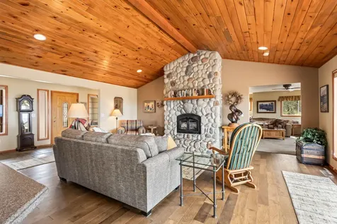 11047 SW Red Cloud Road Powell Butte OR 97753