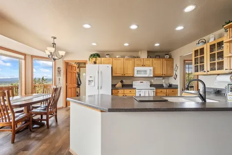 11047 SW Red Cloud Road Powell Butte OR 97753